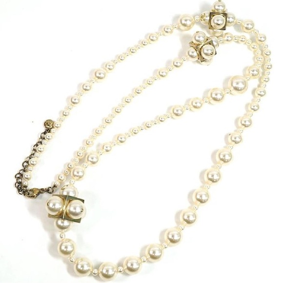 CHANEL Pearl Cocomark Cube Necklace - Picture 1 of 15